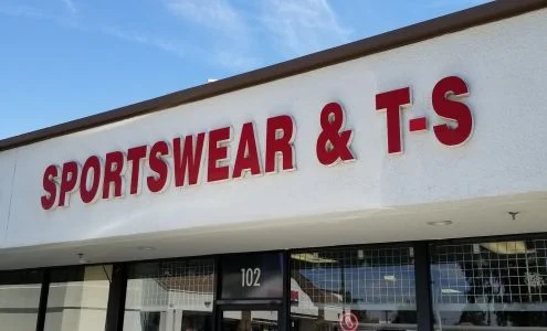Sportswear & T.S business photo